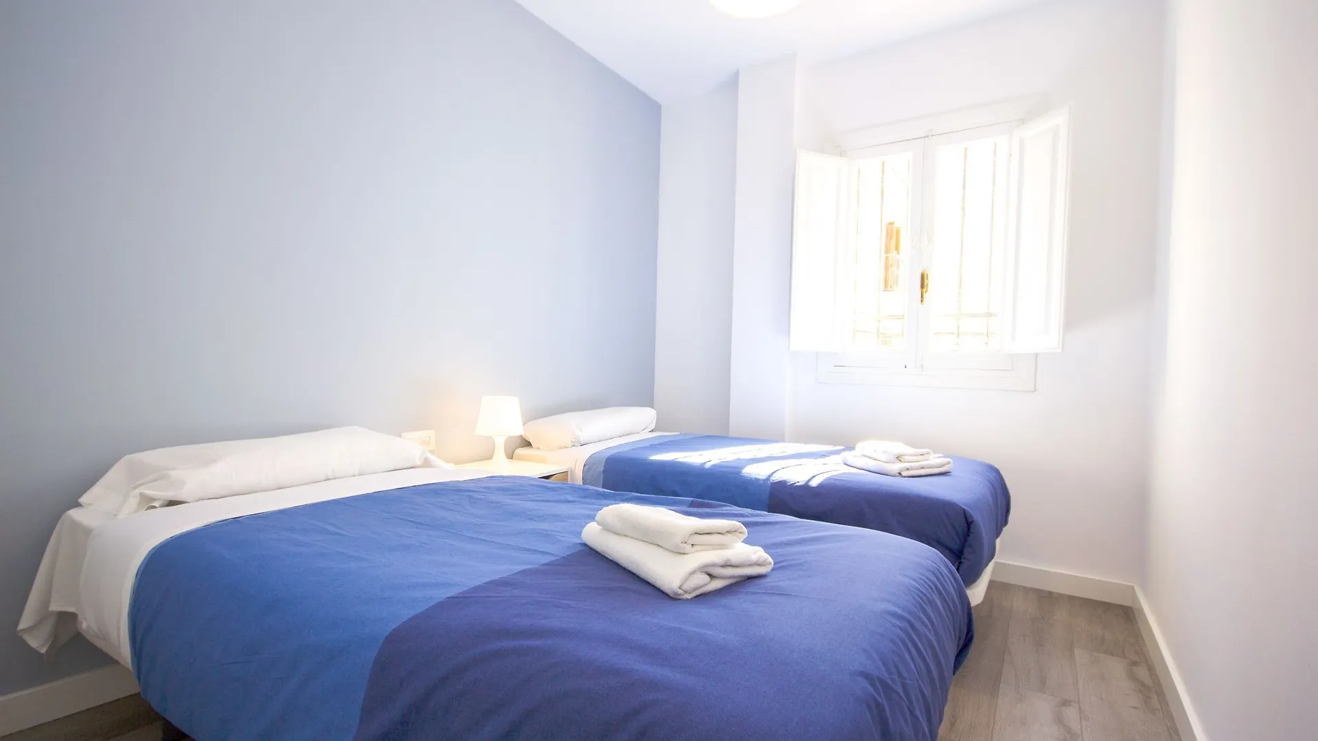 公寓 Apartamentos Centro Nerja Canovas Marimel 101